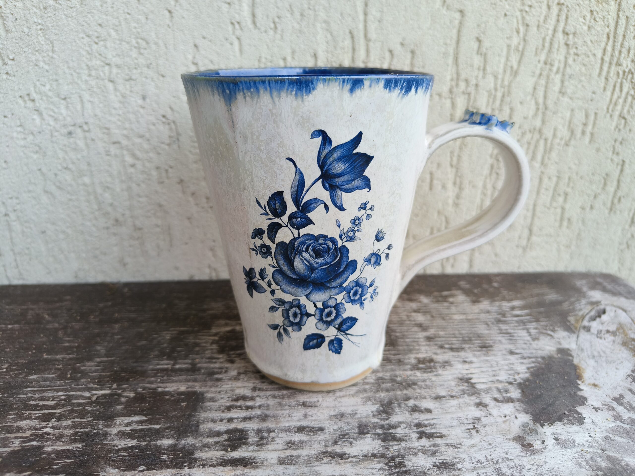 Sinine lilledega tass - Image 6
