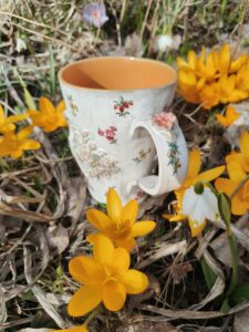 Hane ja lillevankri tass