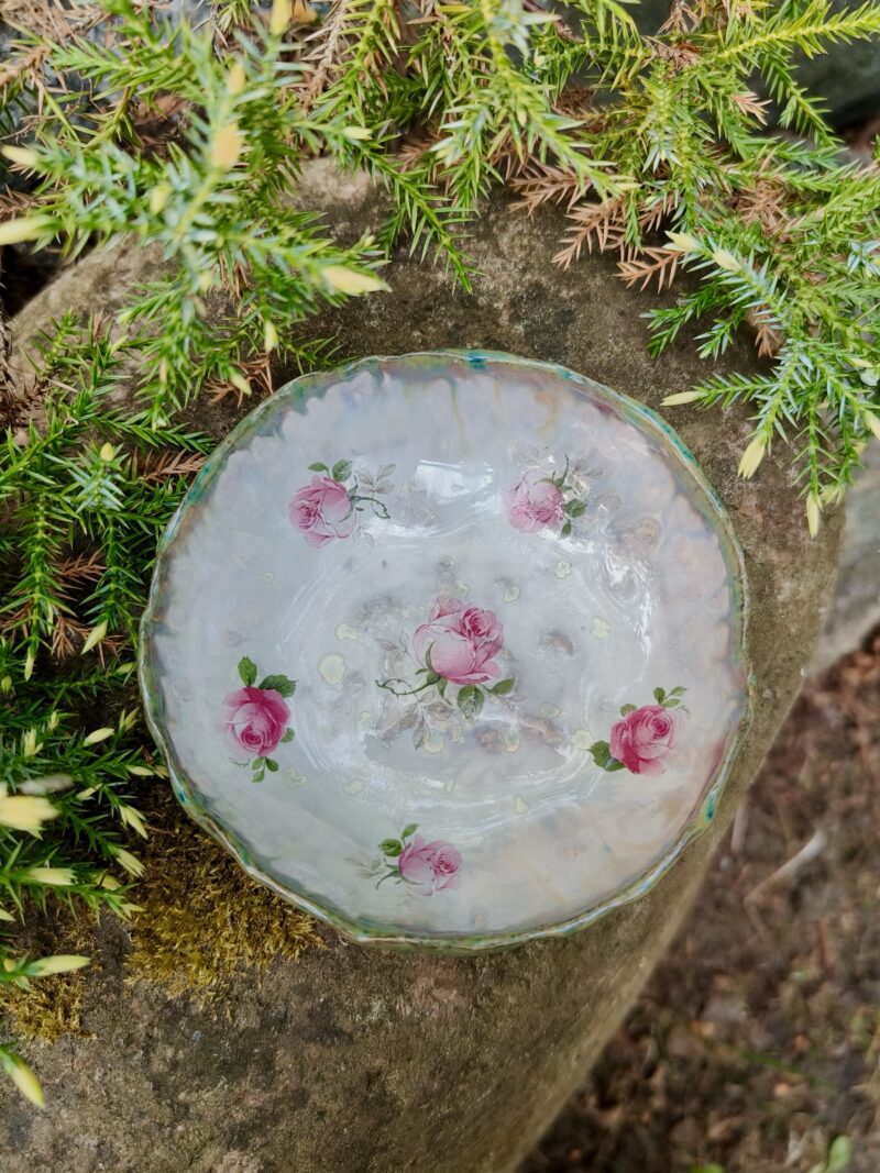 Roosiline kausike