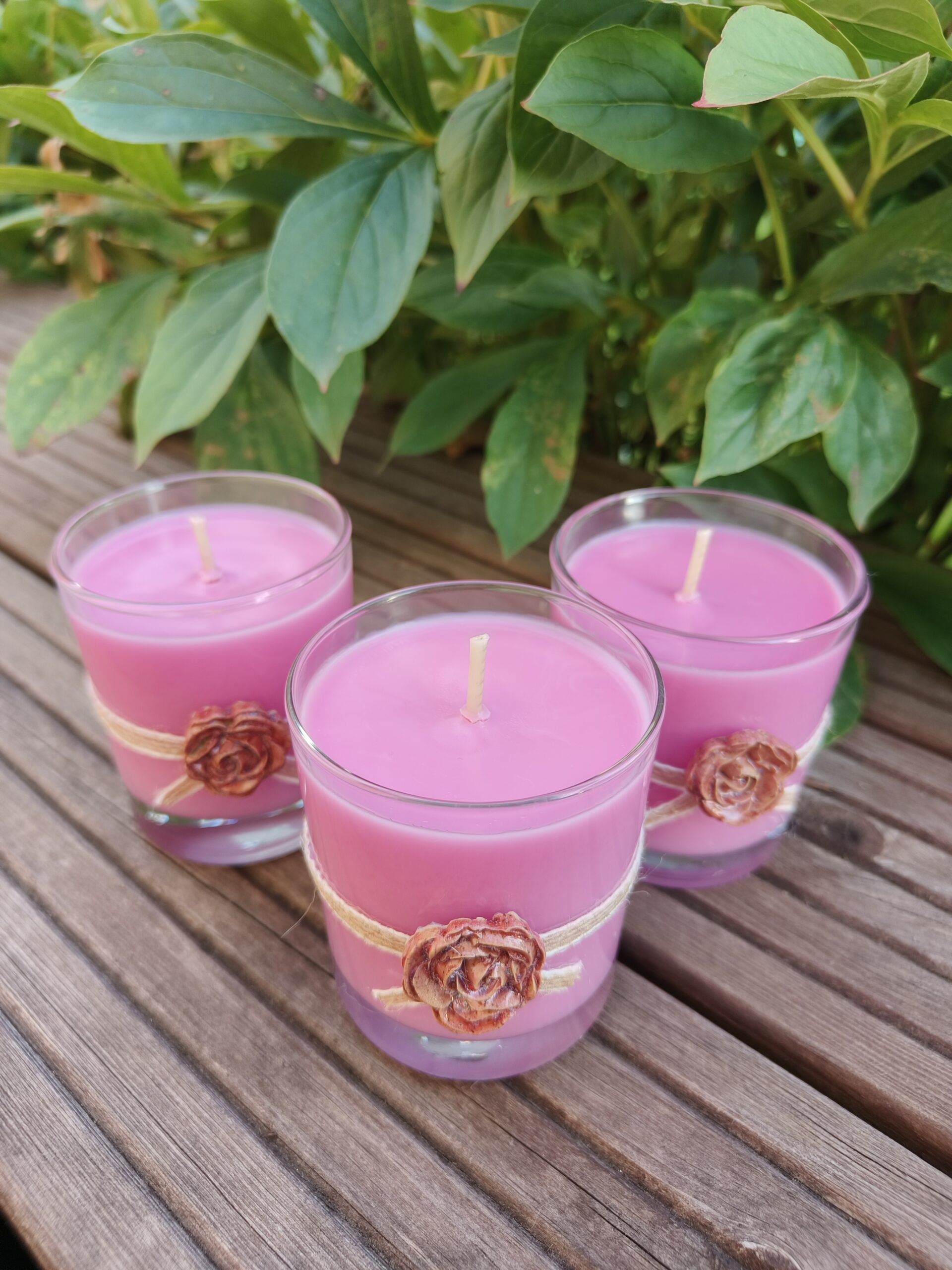 Küünlal roosa pojeng - Image 21