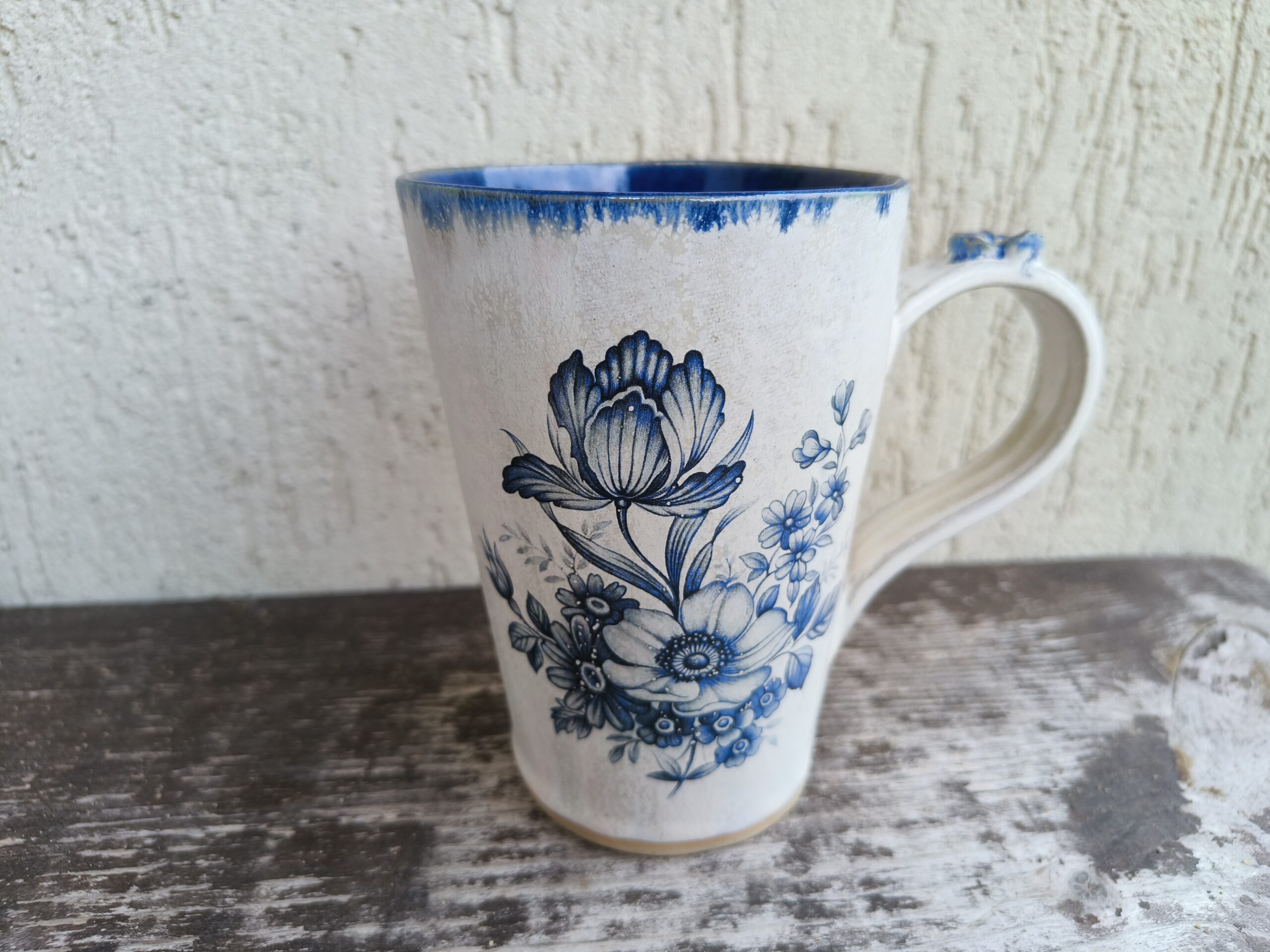 Sinine lilledega tass - Image 6