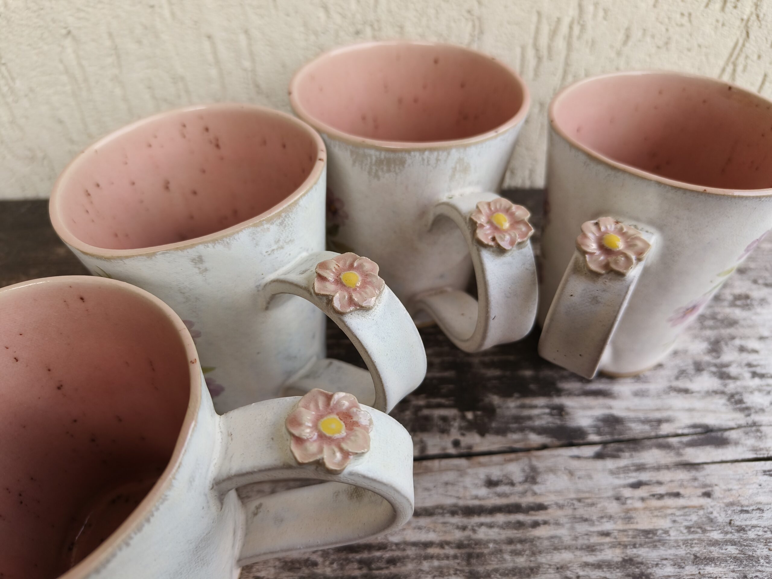 Roosade lilledega tass - Image 15