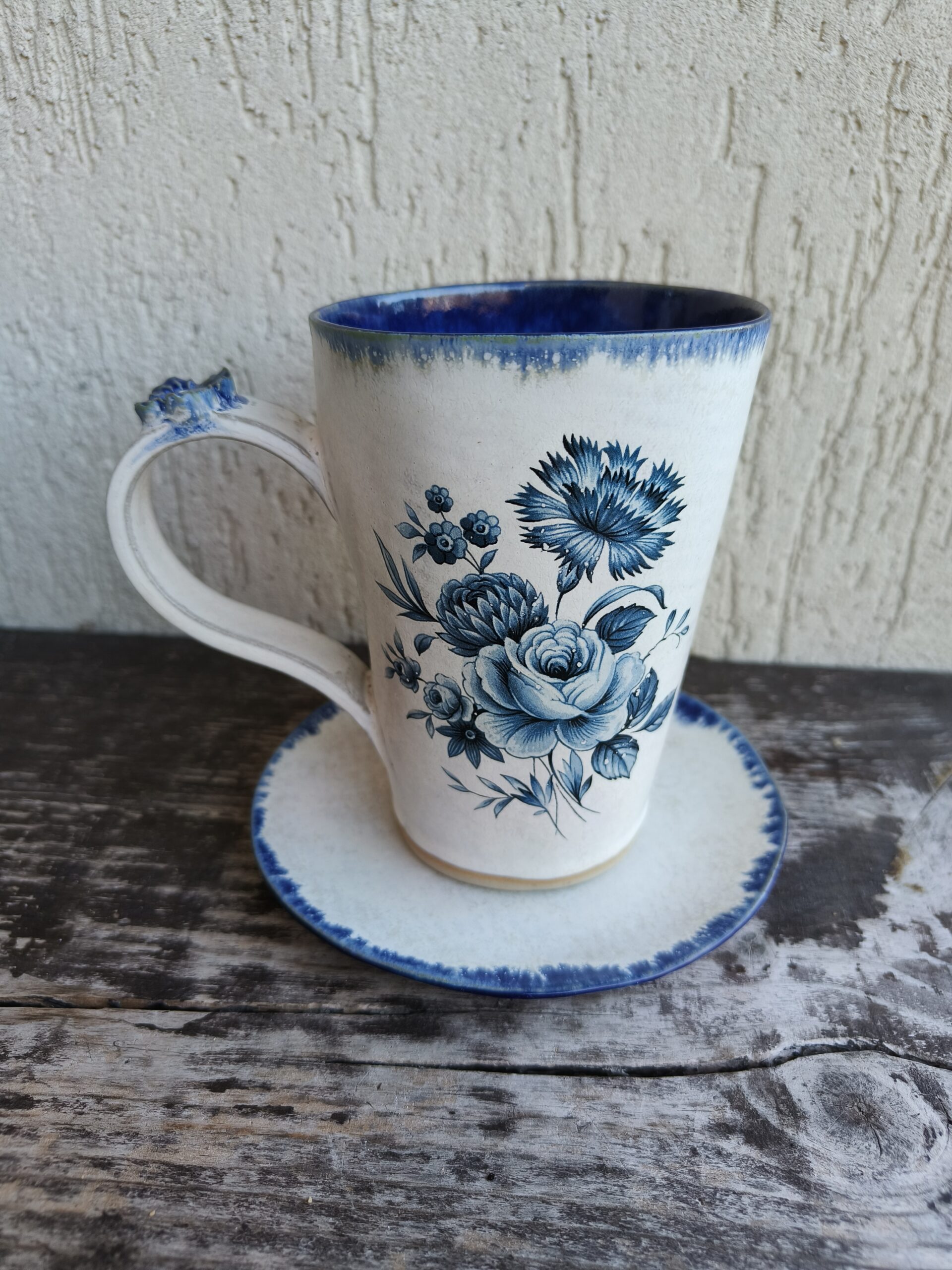 Sinine lilledega tass - Image 12