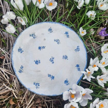 Siniste lillekestega vaagen